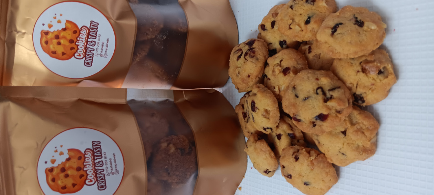 Cranberry Chunky Walnut Cookies