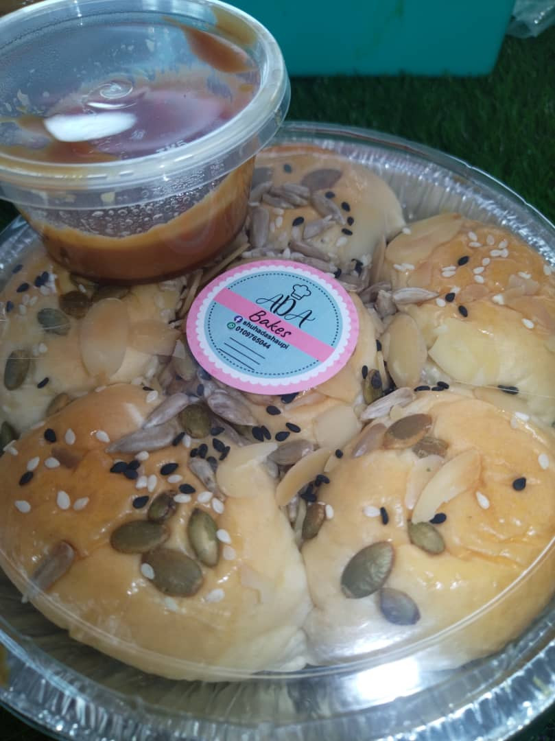 Lotti Lembut Sarang Lebah