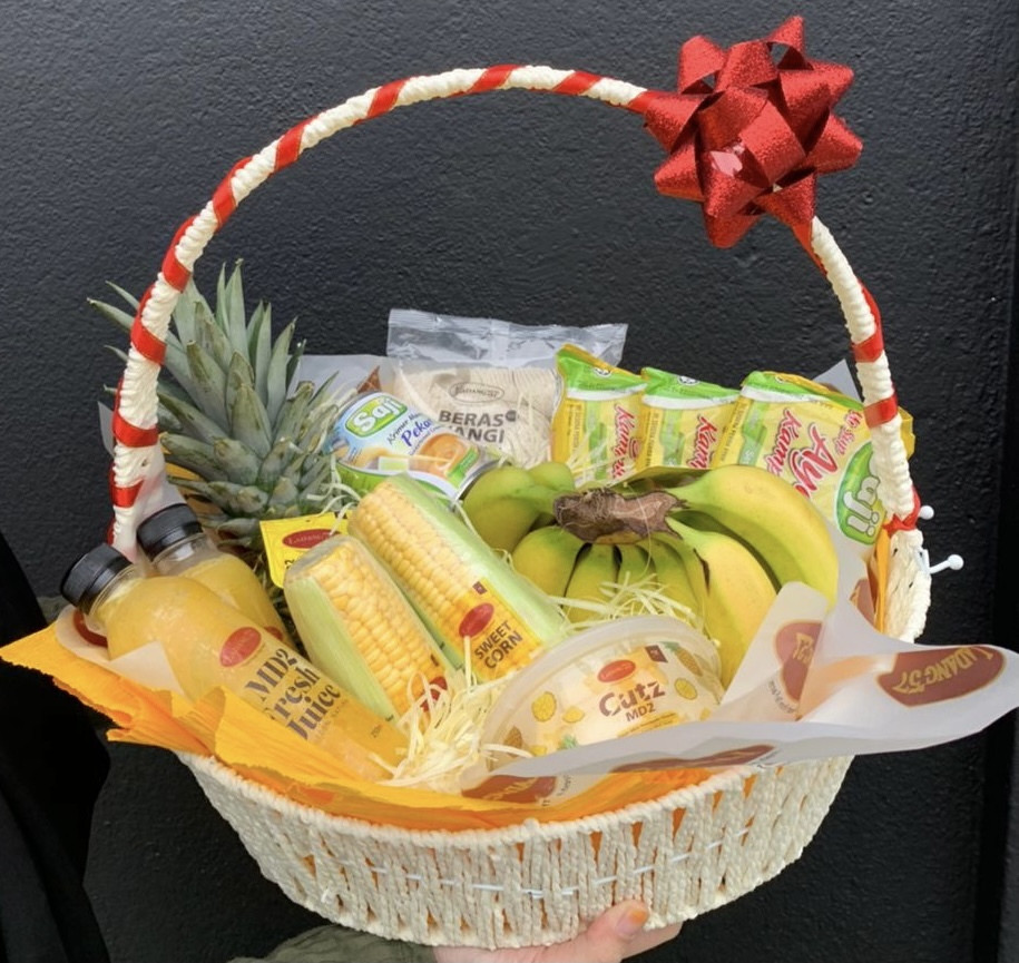 L57 Special Edition GIFT HAMPER (Type 1)